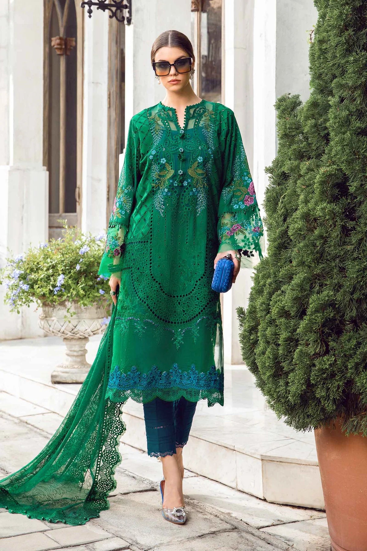 Maria shops b Embroidered suit 3 pcs