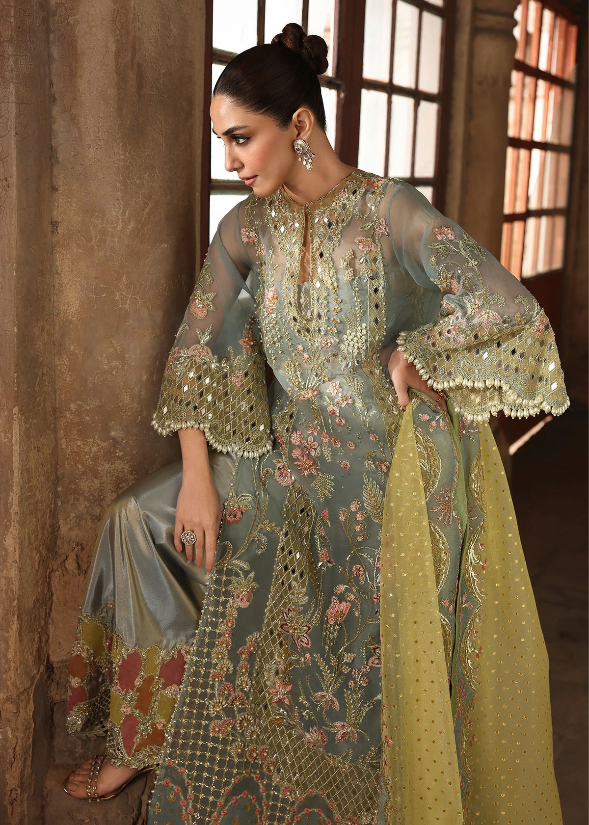 Crimson D6 Jhalak -- JHILMIL Wedding Unstitched