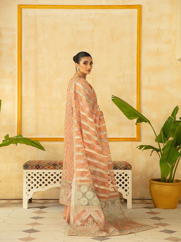 Maryam Hussain – MARWA LUXURY FORMALS ’22 – MF22-06 – MEHAK