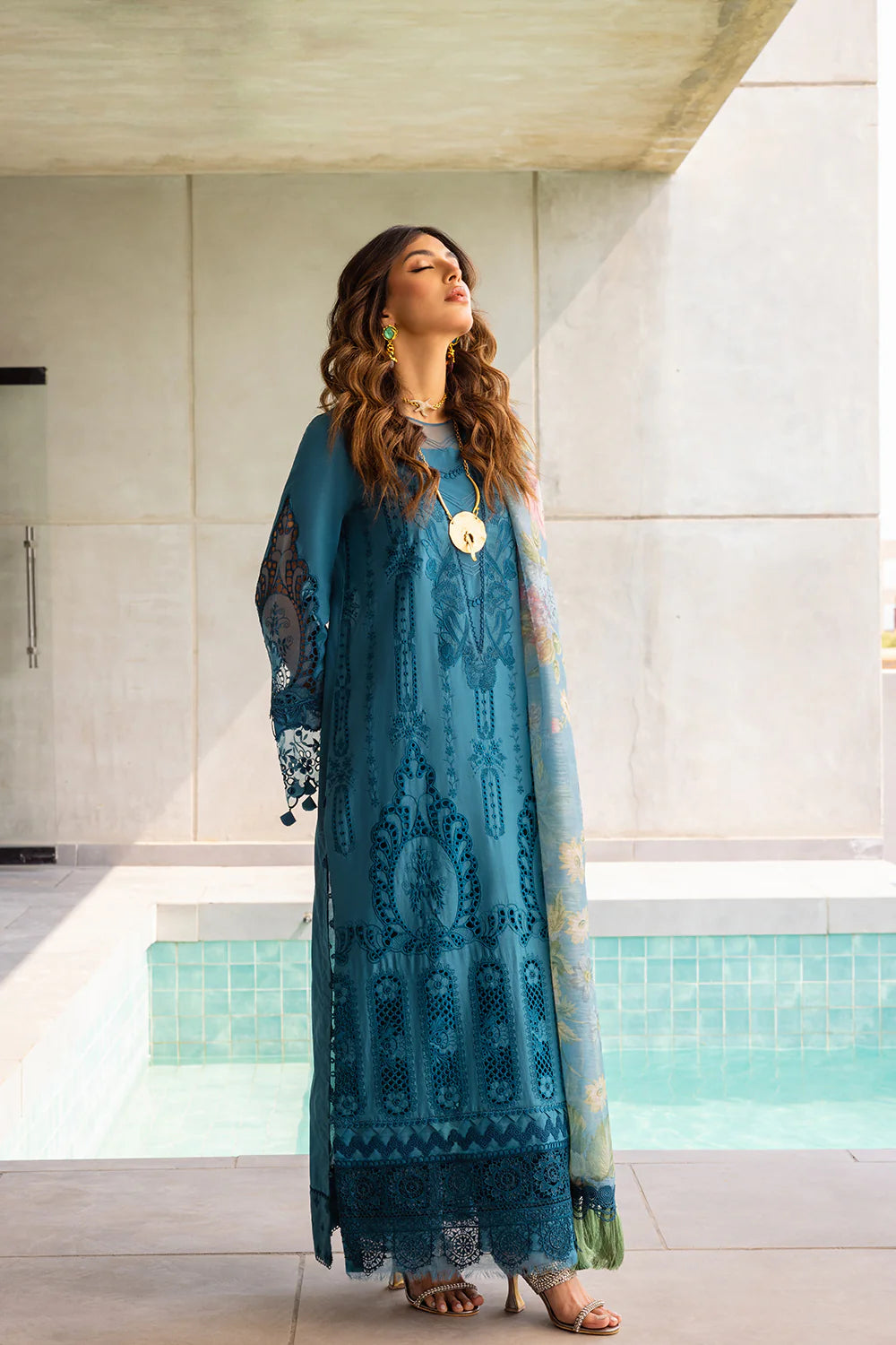 Saira Rizwan Luxury Lawn Sapphire Srll24-07