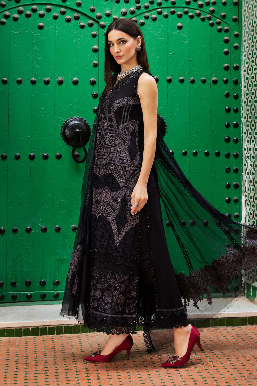 Maria.B Luxury Lawn D-2512-B Ayla's Atelier
